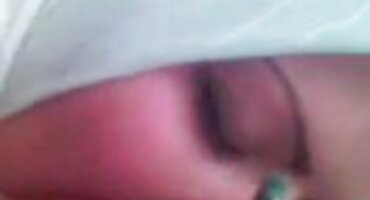 sex suc cu Stepmom gặp stepson với âm đụ gái hộ.