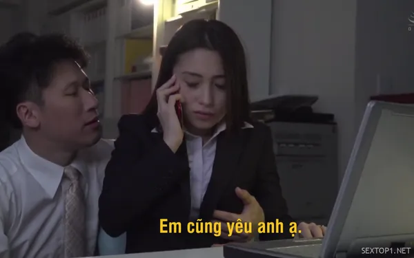 phim sex ông già bú l** Xin lỗi chồng, hôm nay em phải ở lại làm thêm giờ cùng sếp ~ Reona Kirishima